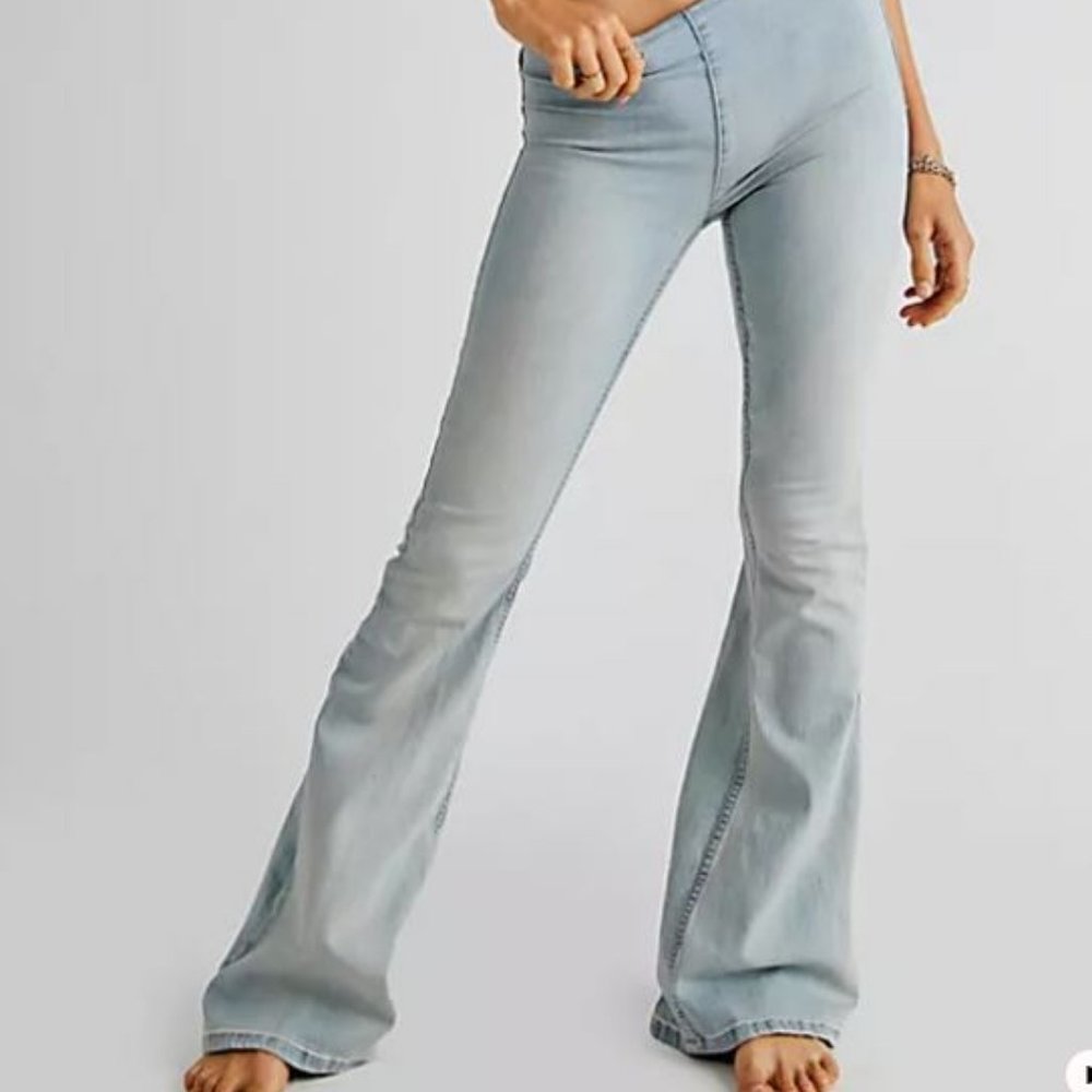 Free People Slip on Stretch Flaired Jeans